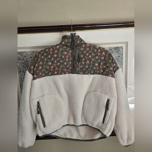 THE GREAT. Floral and Cream Fleece Half Zip